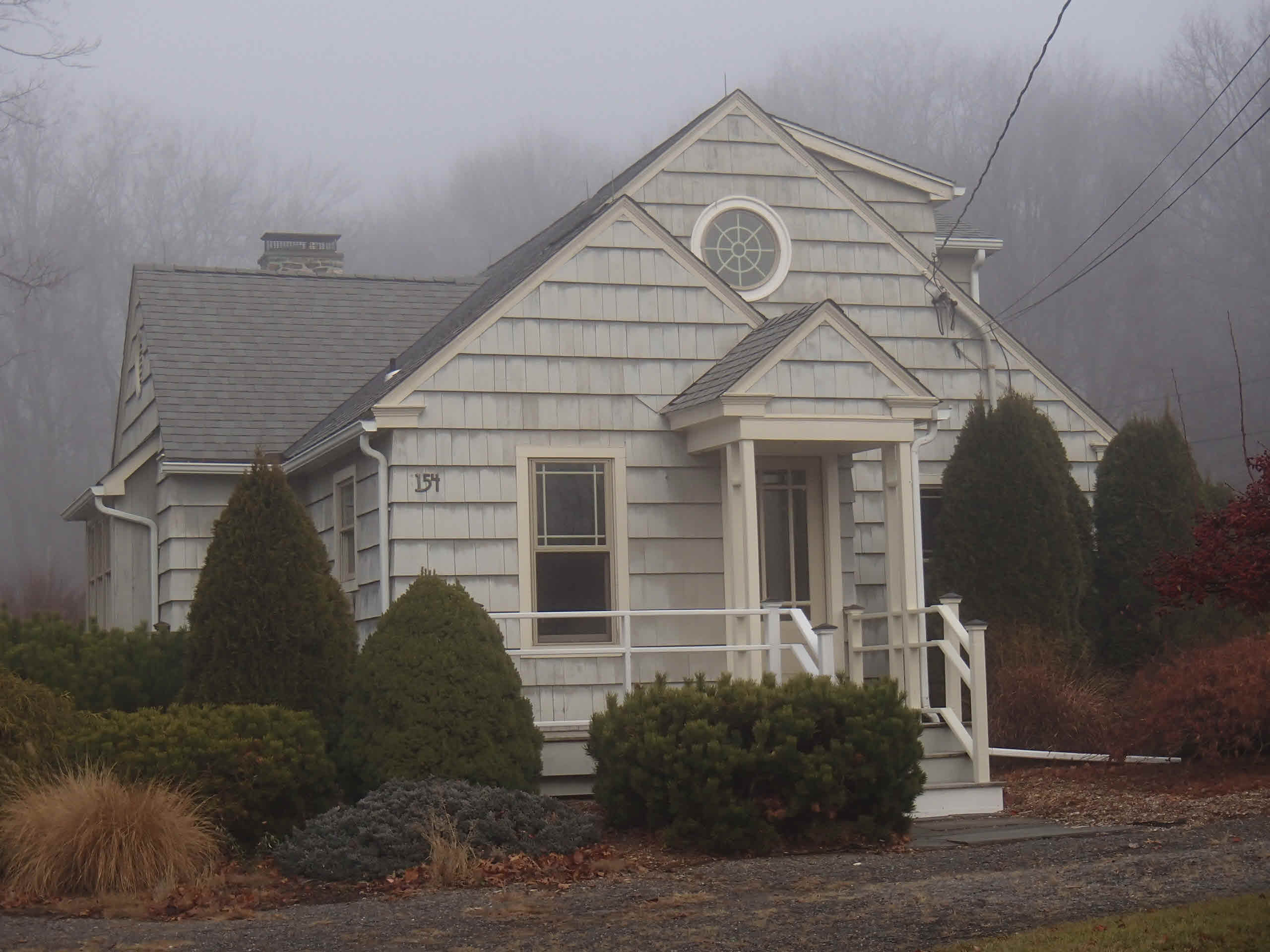 Building photograph for 154 KEELER RD